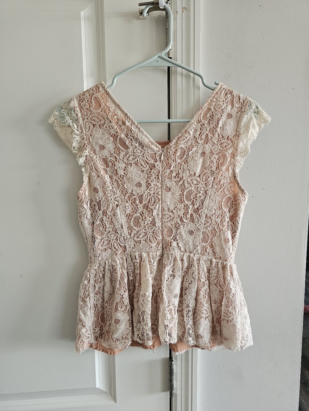 Anthropologie Maeve Solstice Lace Overlay Peplum Top - Picture 3 of 5